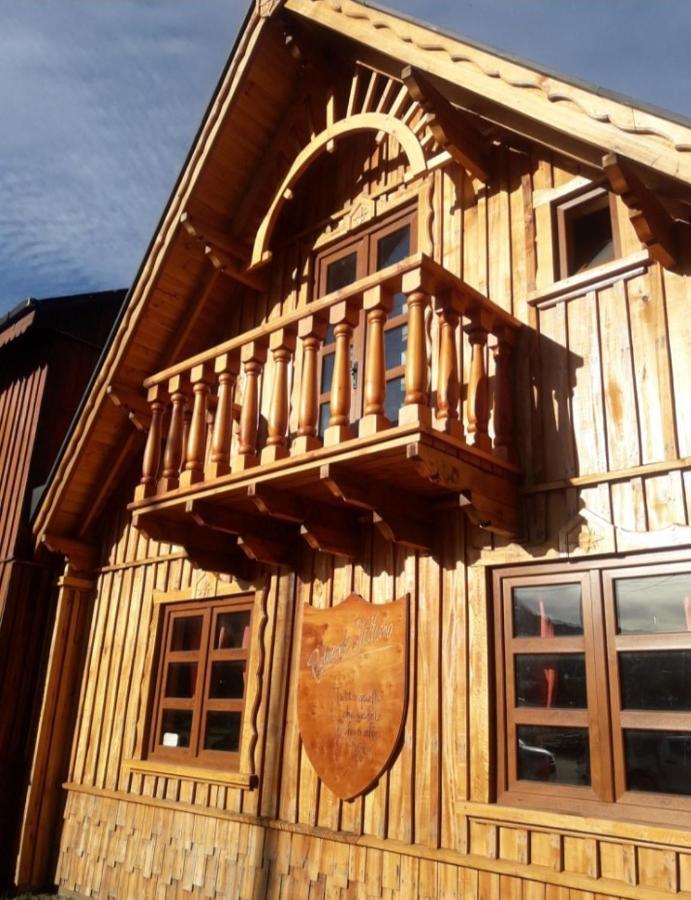 Hotel Antigua Casona Patagonia Futaleufu Ngoại thất bức ảnh
